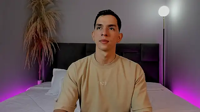 ZaneDawson online show from December 5, 7:55 pm