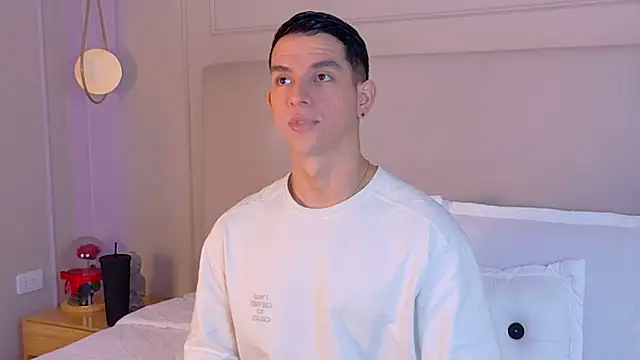 ZaneDawson online show from November 7, 4:28 am