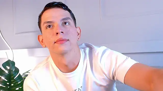 ZaneDawson online show from April 15, 7:29 pm