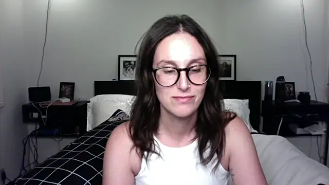 annmarieferrara online show from January 16, 3:43 am