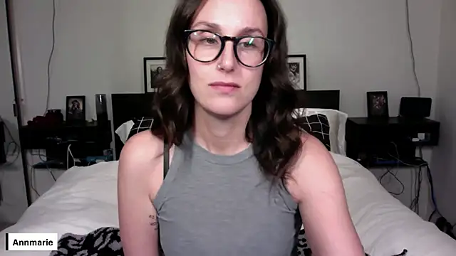 annmarieferrara online show from January 9, 3:46 am