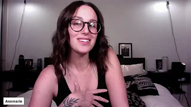 annmarieferrara online show from February 20, 3:58 am