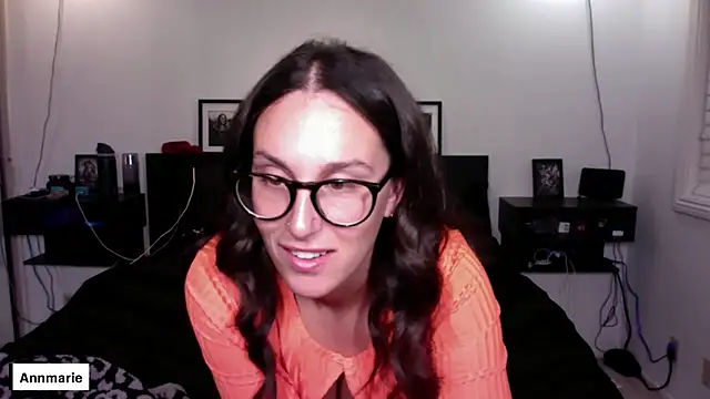 annmarieferrara online show from October 31, 4:14 pm