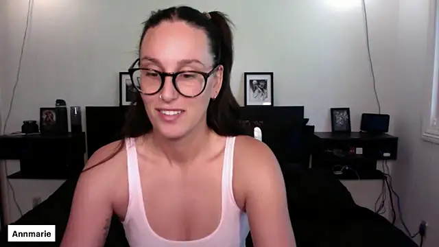 annmarieferrara online show from November 7, 7:07 pm