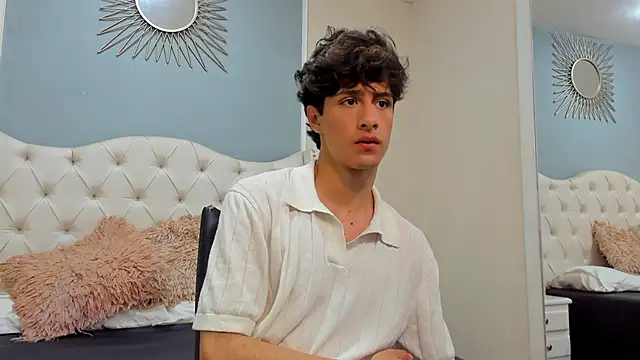 Snapshot of Xam_Collen chatting on November 25, 3:34 pm Xam Collen online show from November 25, 3:34 pm