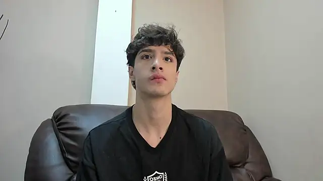 Snapshot of Xam_Collen chatting on November 4, 3:38 pm Xam Collen online show from November 4, 3:38 pm