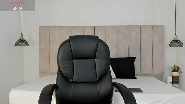 Megan-8 online show from March 30, 11:01 am