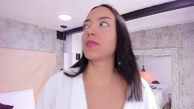 Megan-8 online show from November 14, 4:16 am