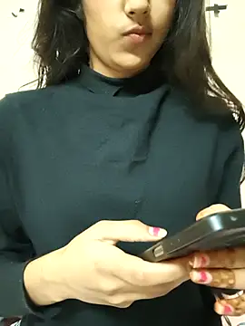 reetika6375 online show from January 12, 4:41 am