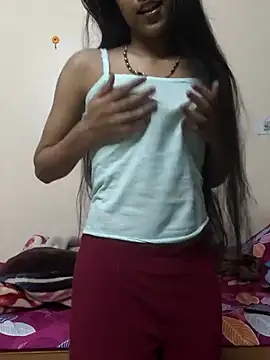 Snapshot of reetika6375 chatting on February 2, 8:52 pm reetika6375 online show from February 2, 8:52 pm