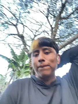 Snapshot of sky-wolves chatting on September 19, 10:47 pm sky-wolves online show from September 19, 10:47 pm