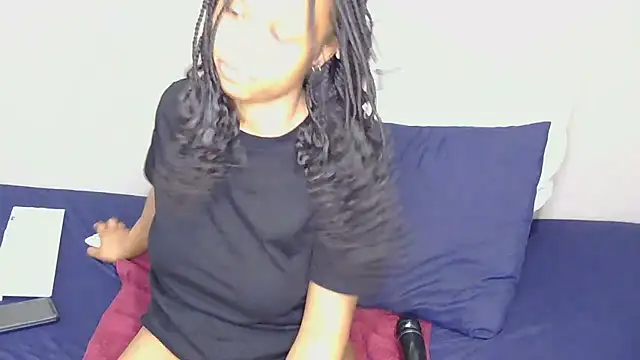 Snapshot of Serafynn chatting on October 26, 2:50 pm Serafynn online show from October 26, 2:50 pm