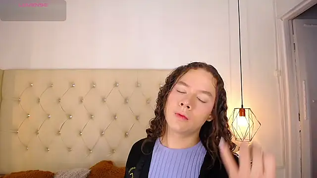 bycandy  online show from November 14, 12:31 pm