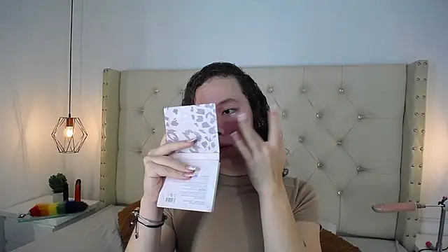 bycandy  online show from November 12, 12:31 pm