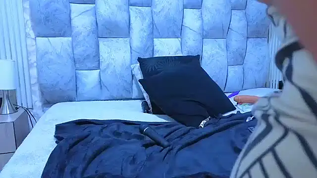 sofiagutierrez   online show from November 26, 5:07 am