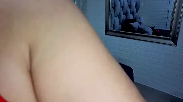 sofiagutierrez   online show from December 1, 2:01 am