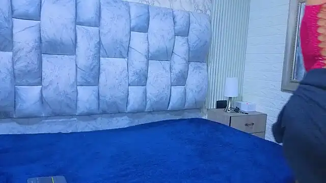 sofiagutierrez   online show from November 9, 10:30 am