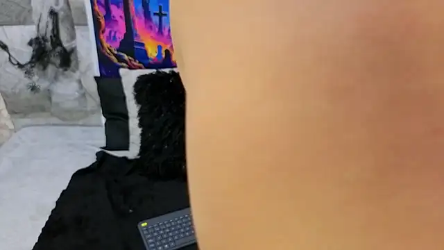 sofiagutierrez   online show from October 28, 3:40 am