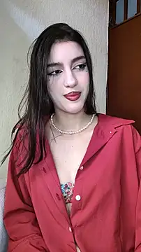 Emily-hottson online show from December 17, 2:11 pm