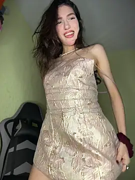 Emily-hottson online show from March 11, 5:23 am