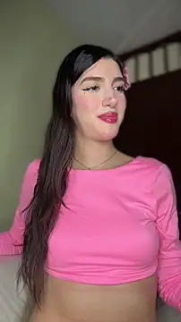 Emily-hottson online show from April 2, 5:03 am