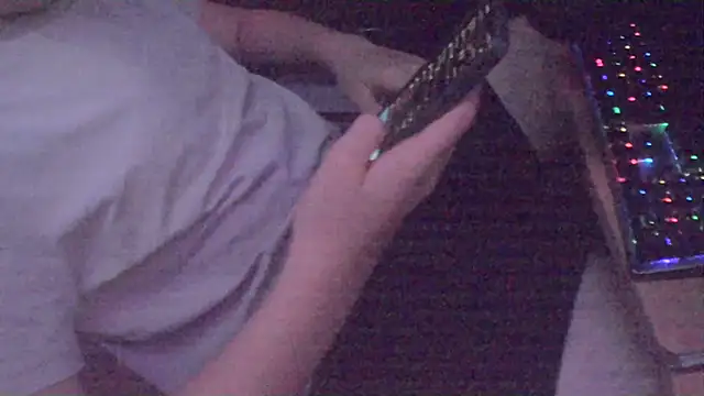 xderox318 online show from November 15, 11:09 pm