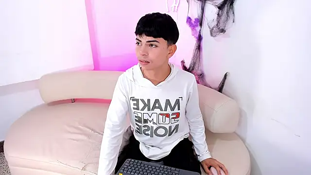 Peter chase online show from October 21, 7:13 pm