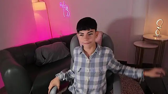 Peter chase online show from November 29, 6:08 pm