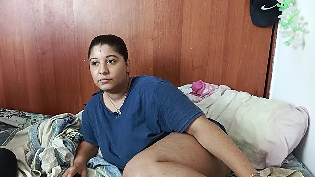 Snapshot of BellJS chatting on February 20, 6:43 pm BellJS online show from February 20, 6:43 pm