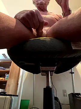 Nataku10 online show from September 25, 9:10 pm