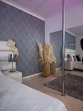 Snapshot of Celeste_Amber chatting on February 24, 11:05 pm Celeste Amber online show from February 24, 11:05 pm