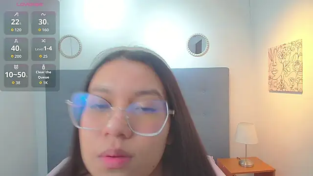 Snapshot of chaneelstark chatting on October 15, 4:11 am chaneelstark online show from October 15, 4:11 am