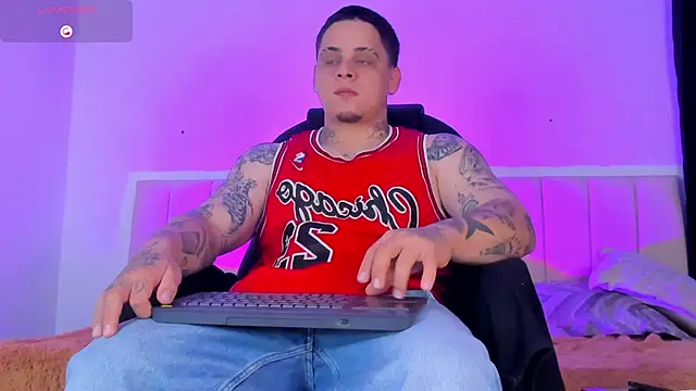 denis munera online show from September 22, 10:54 am