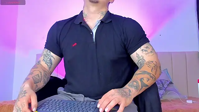 denis munera online show from September 19, 10:52 am