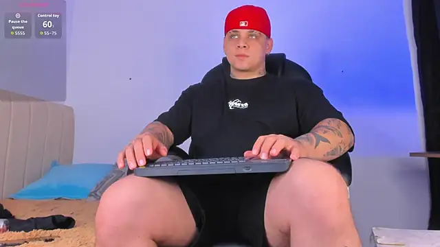 denis munera online show from October 26, 5:52 am