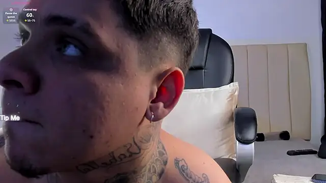 denis munera online show from February 26, 1:11 pm