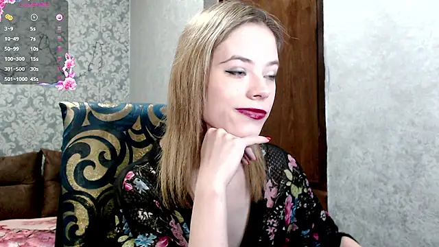 Kate  Loves online show from January 14, 7:28 pm