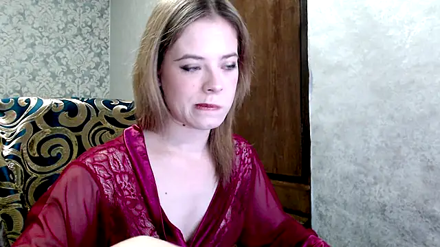 Snapshot of Kate__Loves chatting on October 25, 5:57 pm Kate Loves online show from October 25, 5:57 pm
