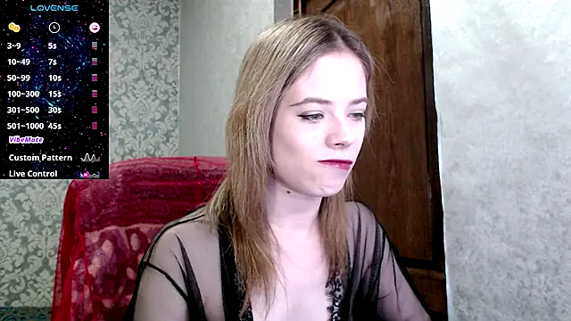 Snapshot of Kate__Loves chatting on November 4, 6:55 pm Kate Loves online show from November 4, 6:55 pm