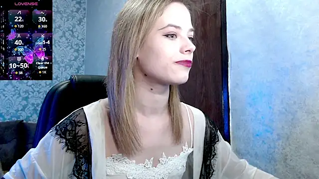 Kate  Loves online show from March 15, 7:21 pm