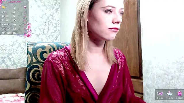 Kate  Loves online show from January 16, 7:29 pm