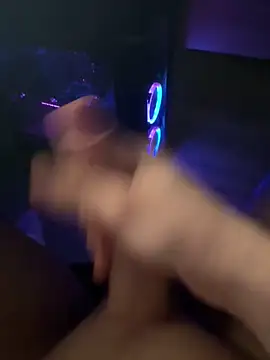 jstntz online show from March 7, 11:21 pm