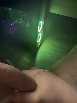 jstntz online show from March 22, 6:59 am