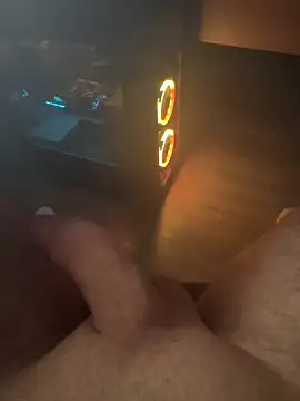 jstntz online show from March 22, 10:33 pm