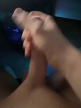 jstntz online show from March 11, 10:26 pm