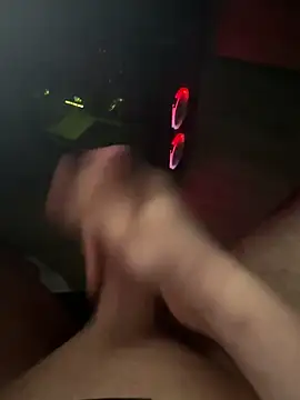 jstntz online show from February 26, 10:43 pm