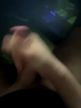 jstntz online show from November 15, 5:11 am