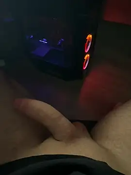 jstntz online show from April 4, 10:27 pm