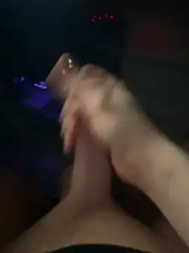 jstntz online show from February 23, 10:21 pm