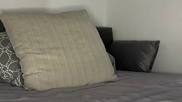 bosskaan12 online show from March 31, 11:56 am